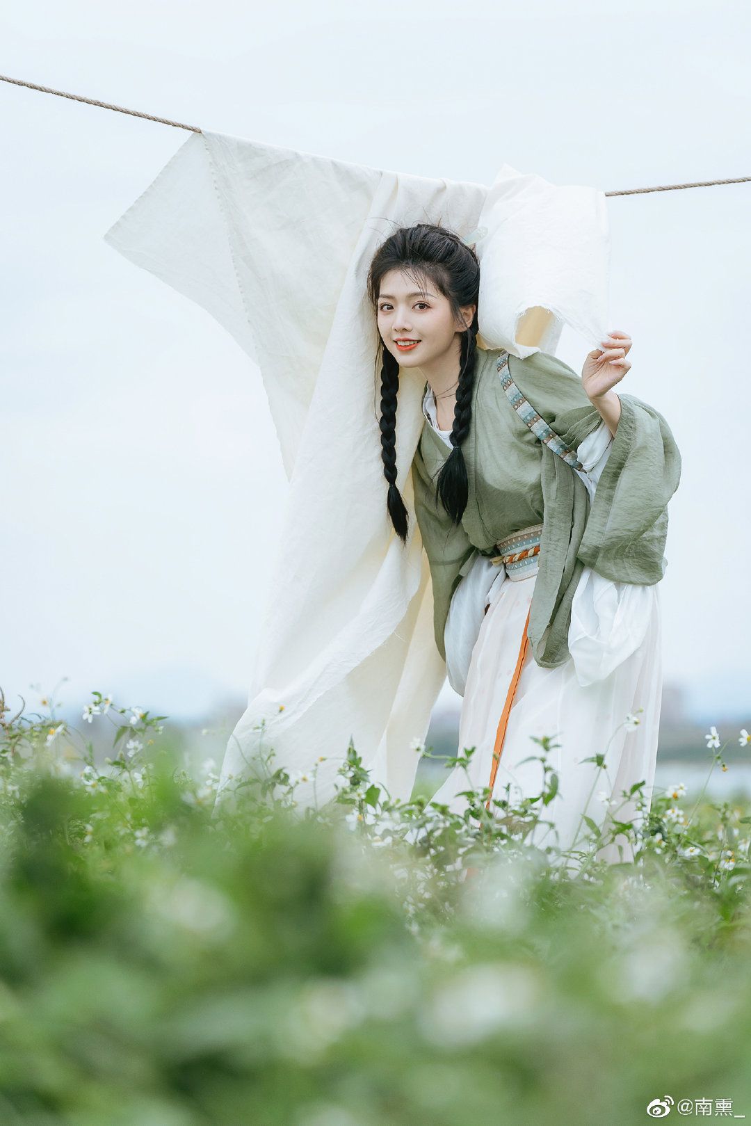 The Enchantment of a Girl in a Traditional Tang-Style Cheongsam The Enchantment of a Girl in a Traditional Tang-Style Cheongsam