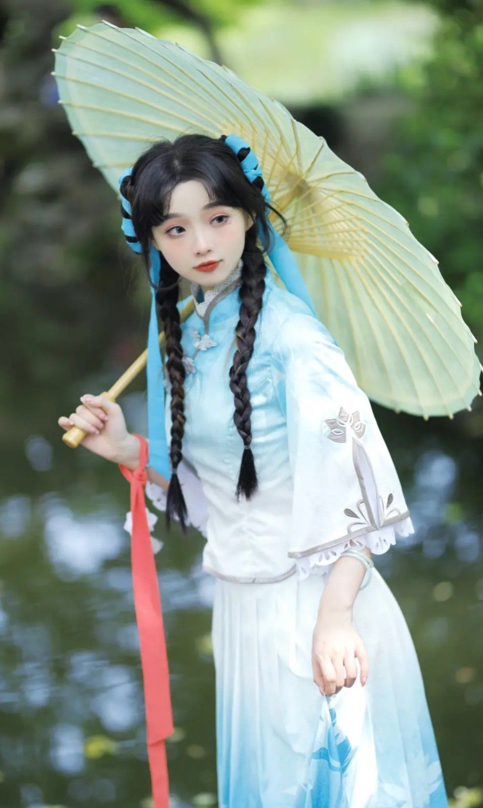 Summer Style with an 8-Panel Horseface Skirt Summer Style with an 8-Panel Horseface Skirt