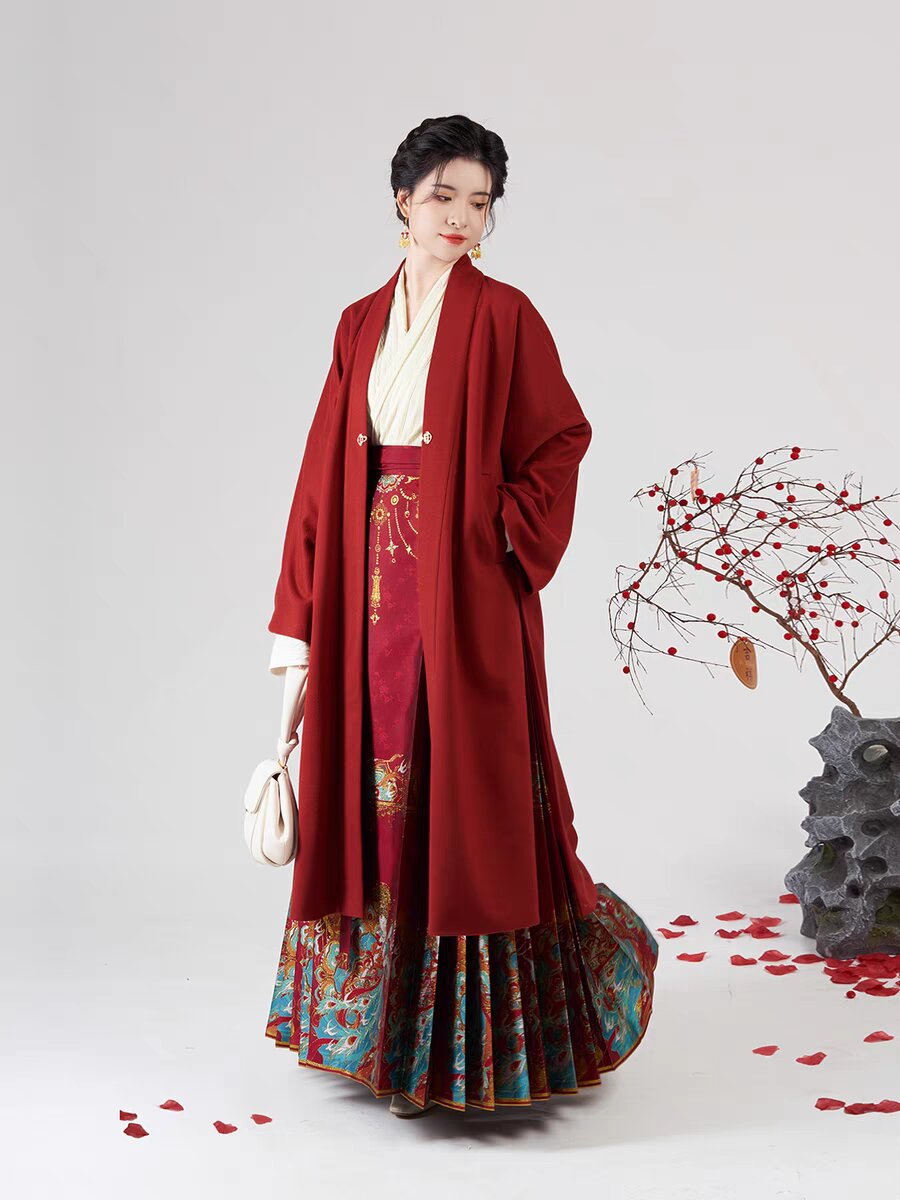 Embracing the New Chinese Elegance:Cheongsam Dress for Spring Embracing the New Chinese Elegance:Cheongsam Dress for Spring
