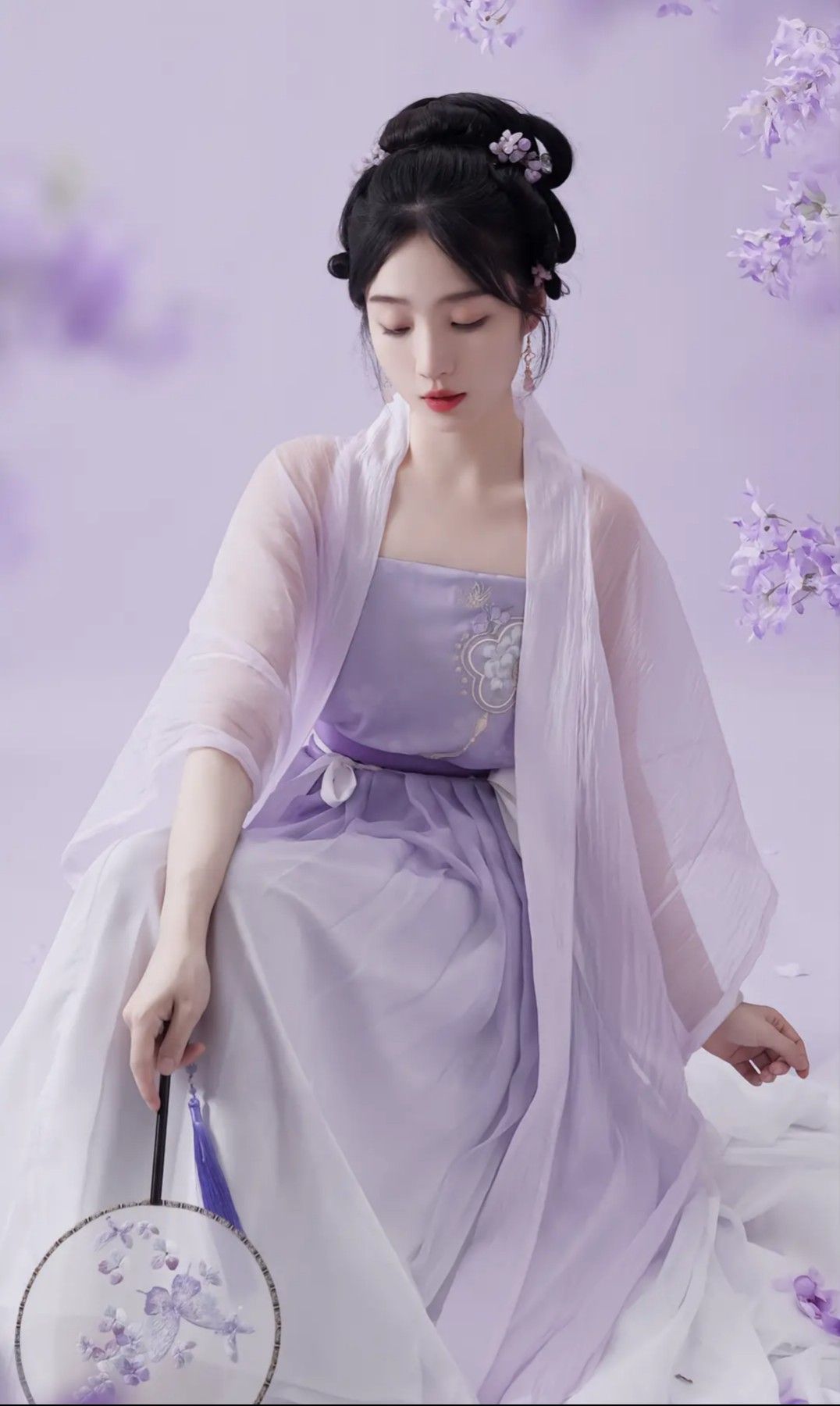 Dunhuang Hanfu Shoes:A Glimpse into Traditional Chinese Footwear Heritage Dunhuang Hanfu Shoes:A Glimpse into Traditional Chinese Footwear Heritage