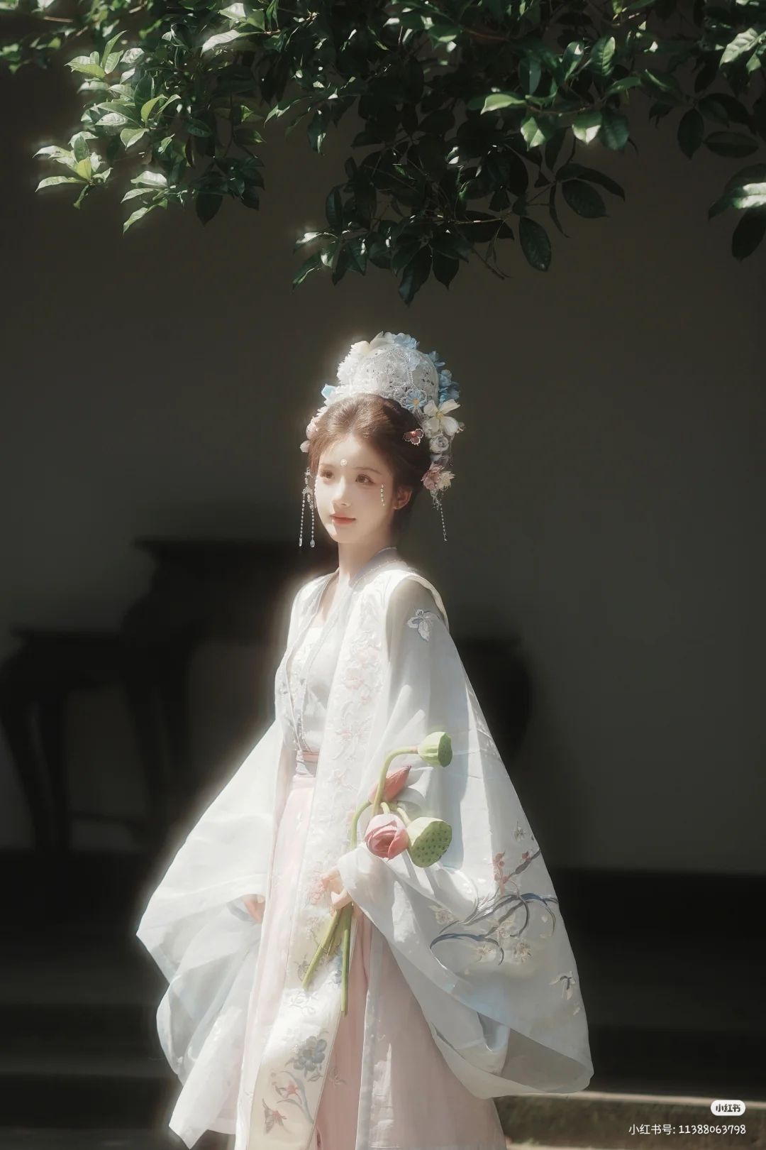 Green Hanfu Shoes:A Glimpse into Traditional Chinese Footwear Culture Green Hanfu Shoes:A Glimpse into Traditional Chinese Footwear Culture