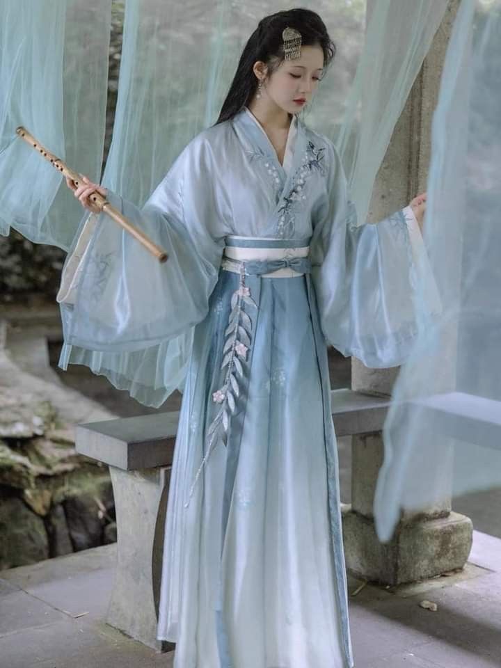 Traditional Chinese Elegance:A New-Style Cheongsam with Chinese-Style盘扣 Short Jacket for Women Traditional Chinese Elegance:A New-Style Cheongsam with Chinese-Style盘扣 Short Jacket for Women