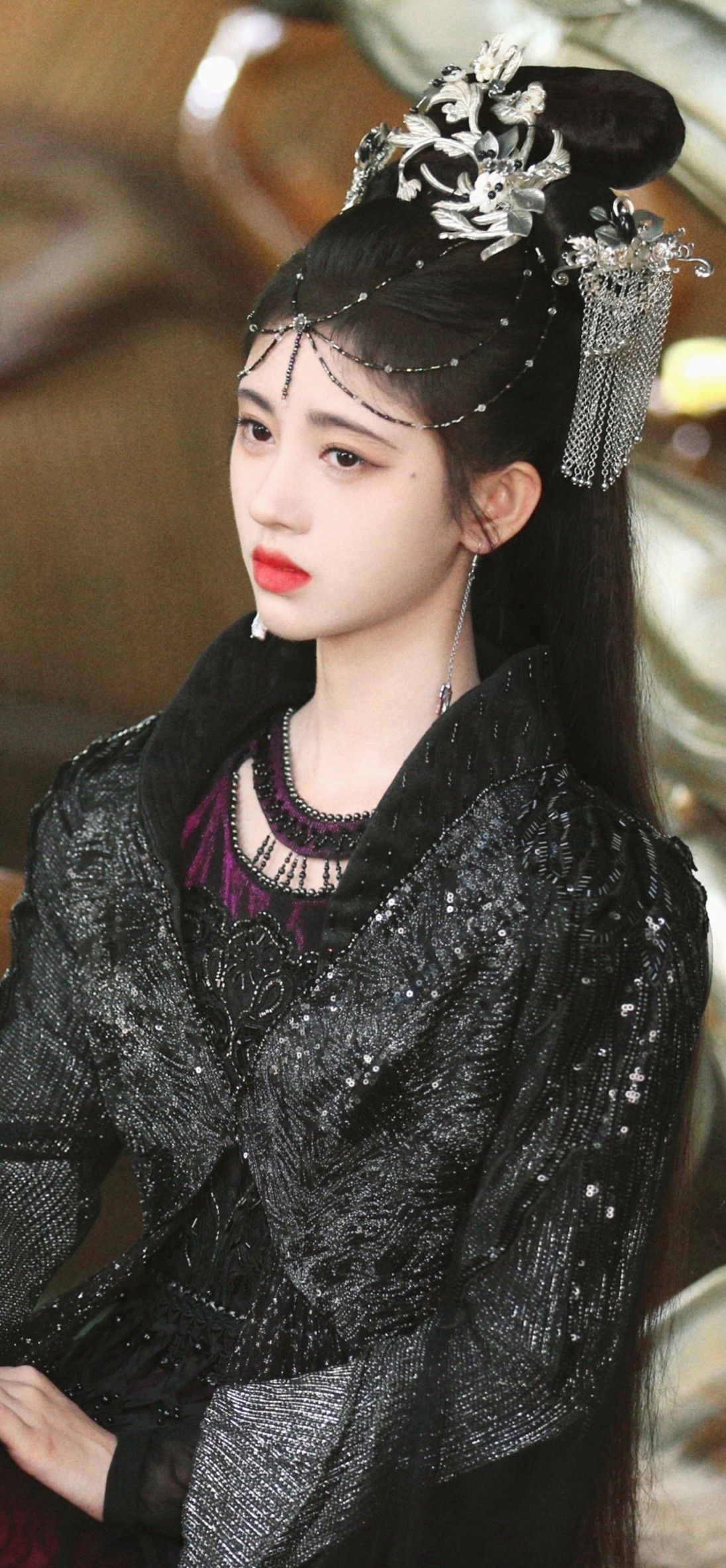 The Chic Art of Pairing Cheongsam with Open Cardigans:A Fashionable Fusion