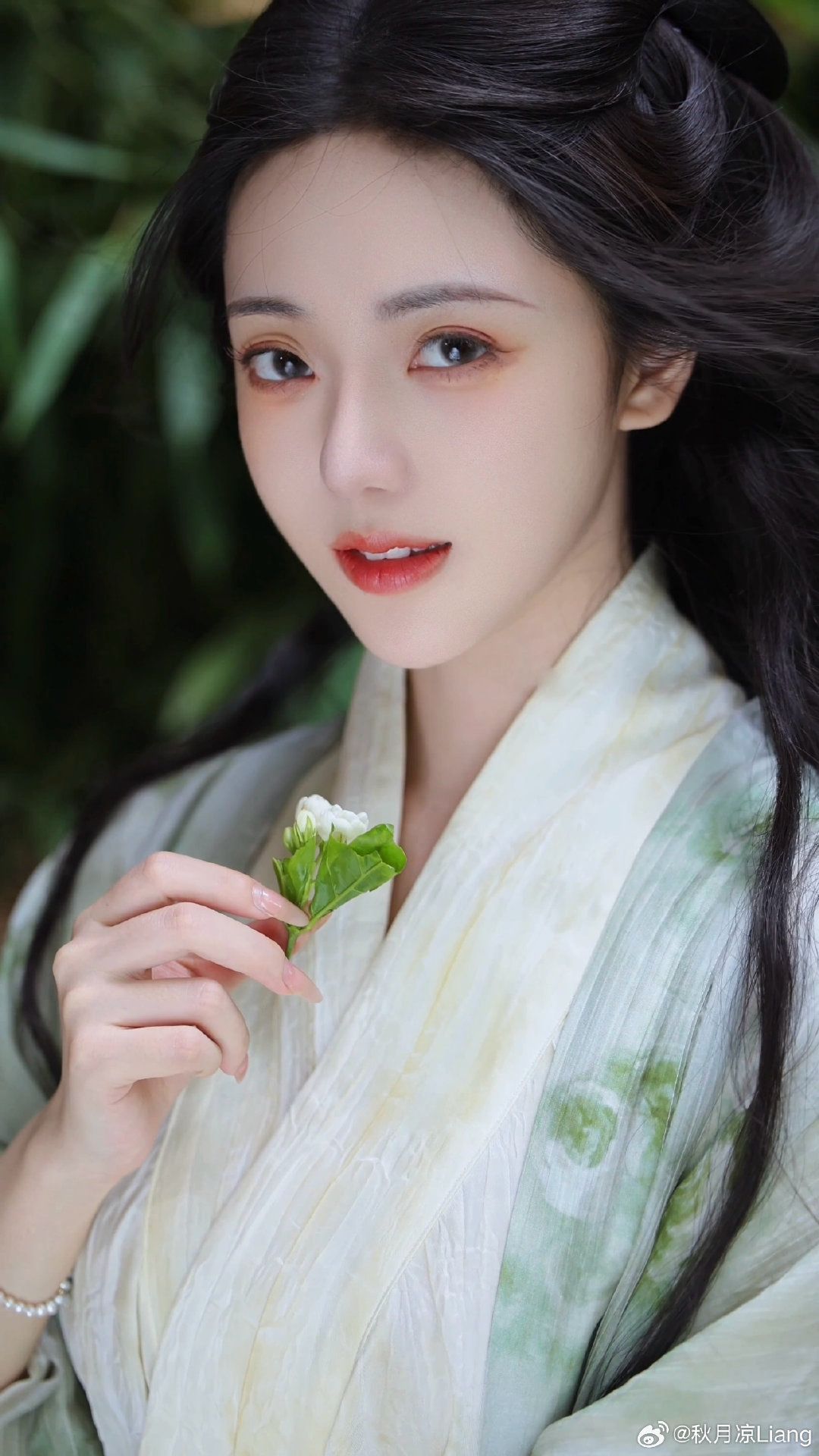 The Evolution of Han Elements in JK Hanfu Fashion The Evolution of Han Elements in JK Hanfu Fashion
