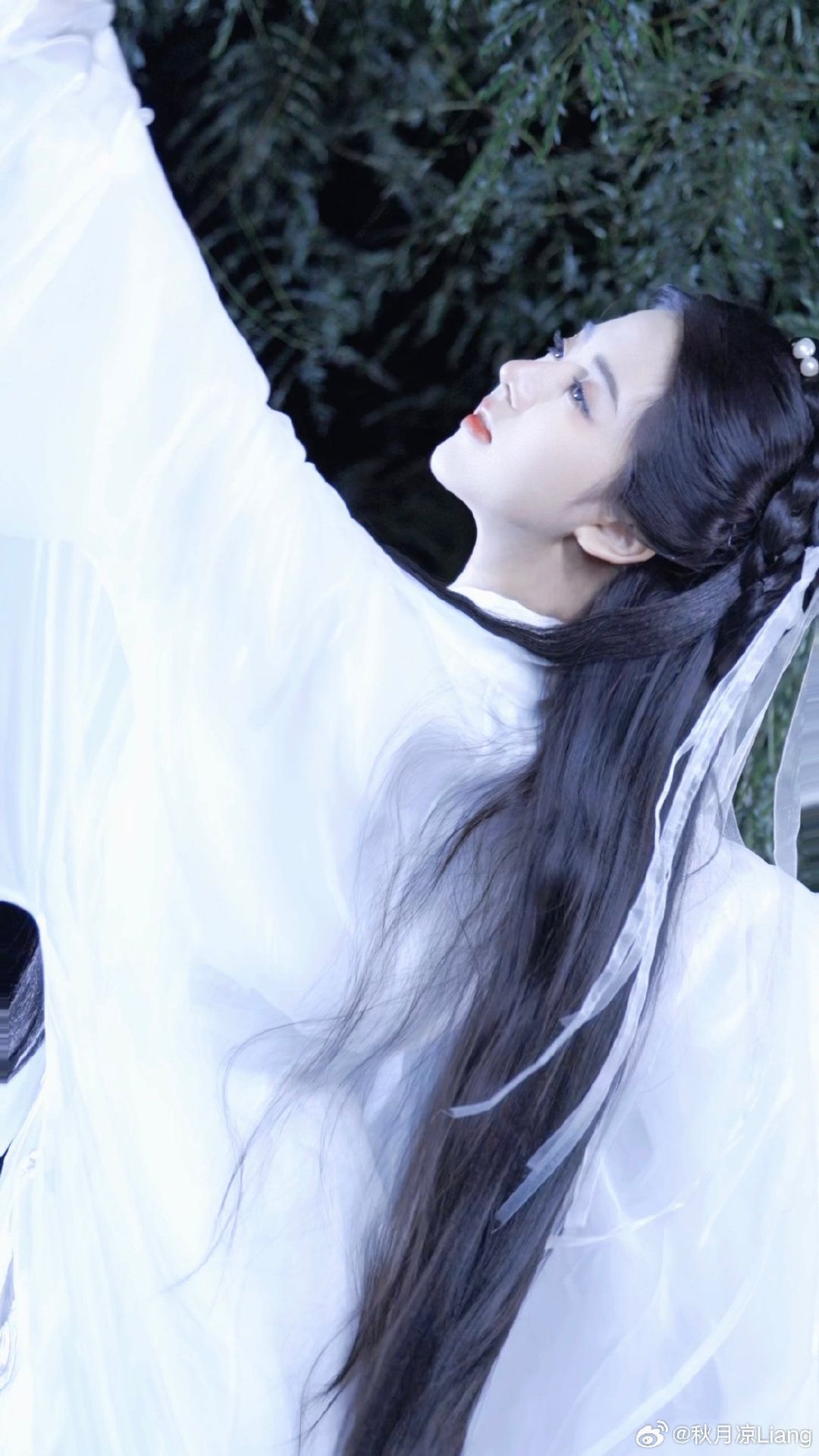Plump Girls in Traditional Chinese Beauty:The Enchanting Style of Hanfu in Modern Times Plump Girls in Traditional Chinese Beauty:The Enchanting Style of Hanfu in Modern Times