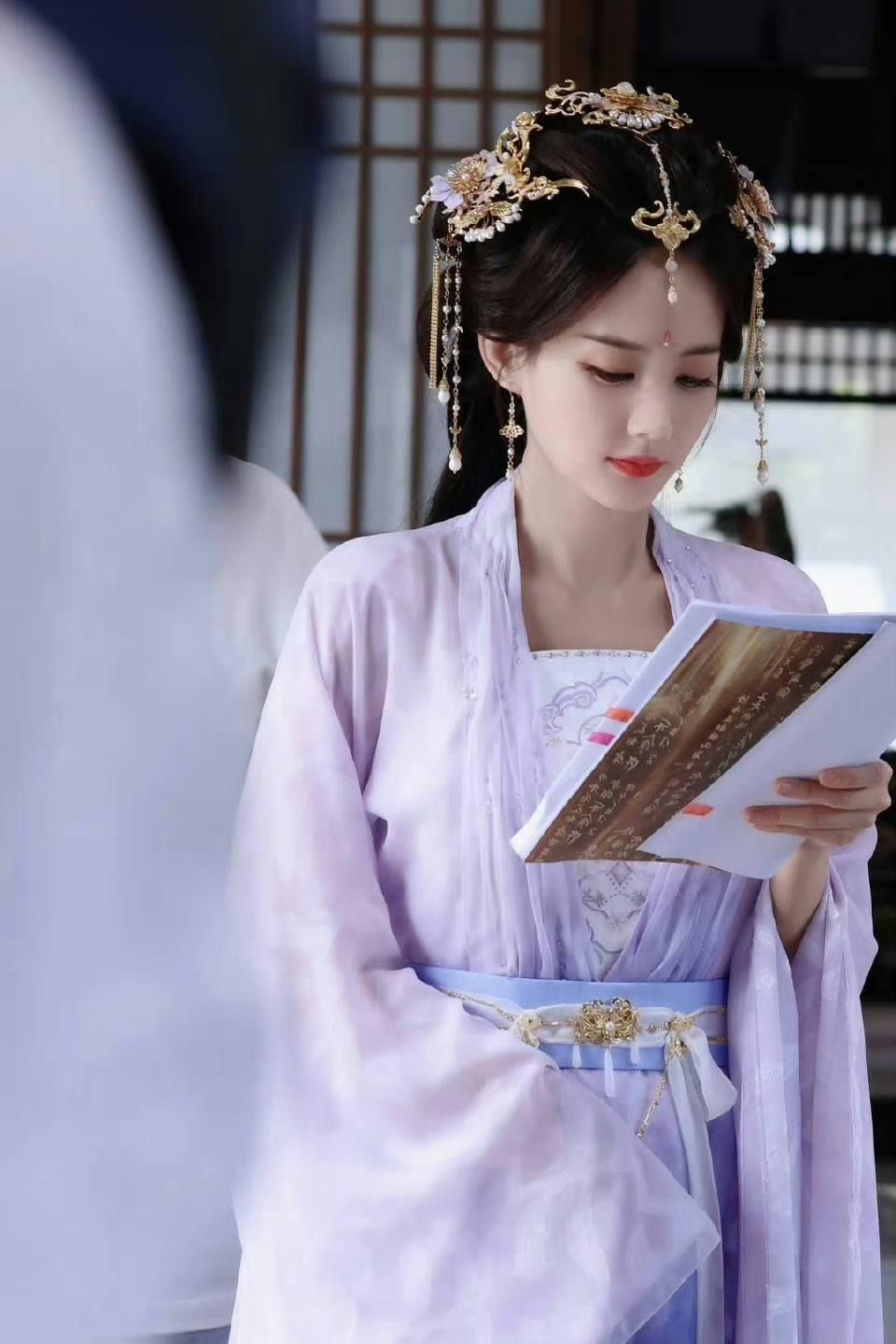 Traditional Chinese-Style Womens Tang Suit Winter Collection Traditional Chinese-Style Womens Tang Suit Winter Collection