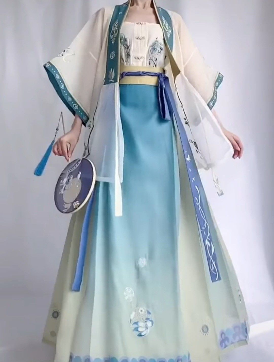 Summer Baby Cheongsam Dress:A Traditional Elegance for Little Girls Summer Baby Cheongsam Dress:A Traditional Elegance for Little Girls
