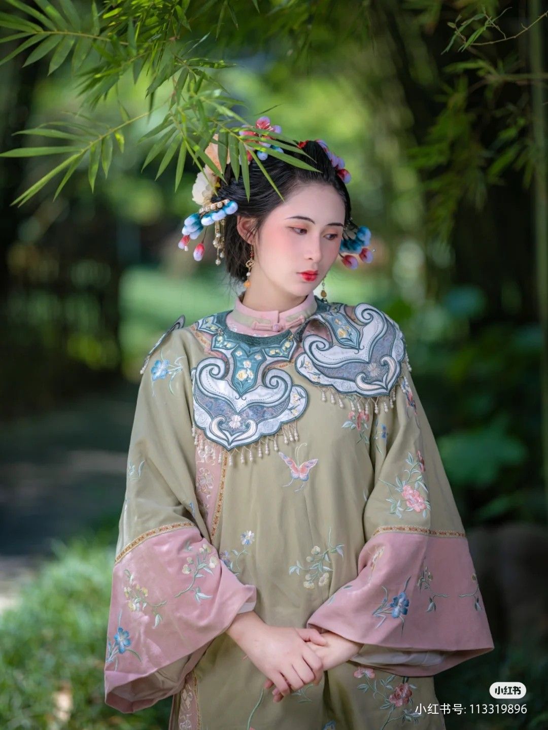 Childrens Day Chinese Tang Costume Dance Performance:The Splendor of Traditional Elegance