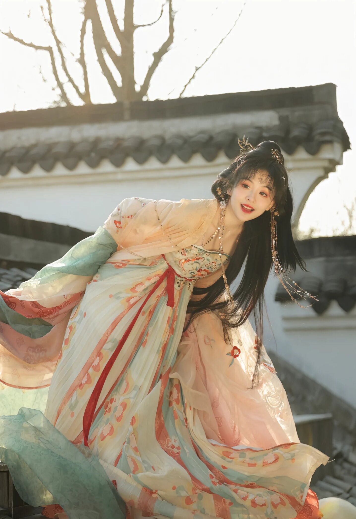 Cheongsam-Inspired Bags with Pearl Embellishments:A Blend of Tradition and Elegance Cheongsam-Inspired Bags with Pearl Embellishments:A Blend of Tradition and Elegance