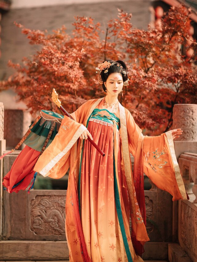 Custom-made Cheongsam:The Art of Craftsmanship in Traditional Chinese Clothing Custom-made Cheongsam:The Art of Craftsmanship in Traditional Chinese Clothing