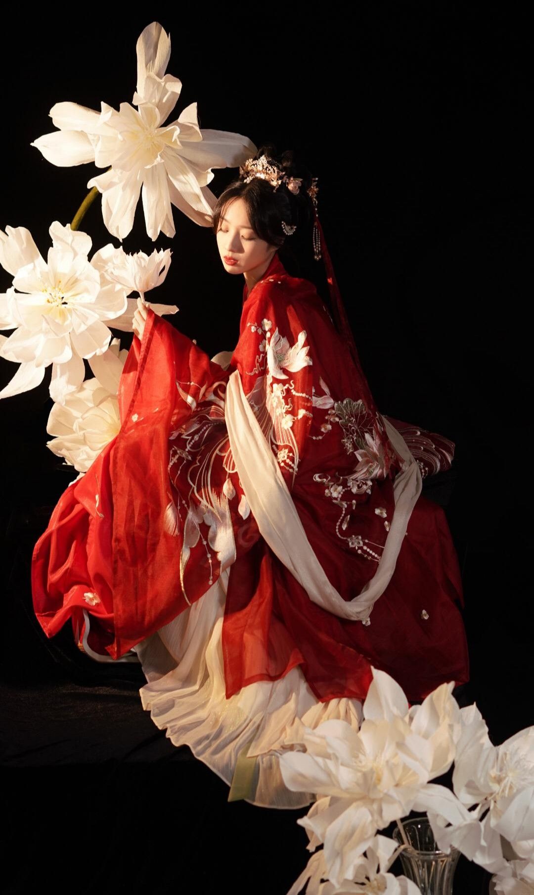 Chinese-Style Tang Suit Womens Fashionable Redesign:The Charm of Xiangyun Silk Blouses Chinese-Style Tang Suit Womens Fashionable Redesign:The Charm of Xiangyun Silk Blouses