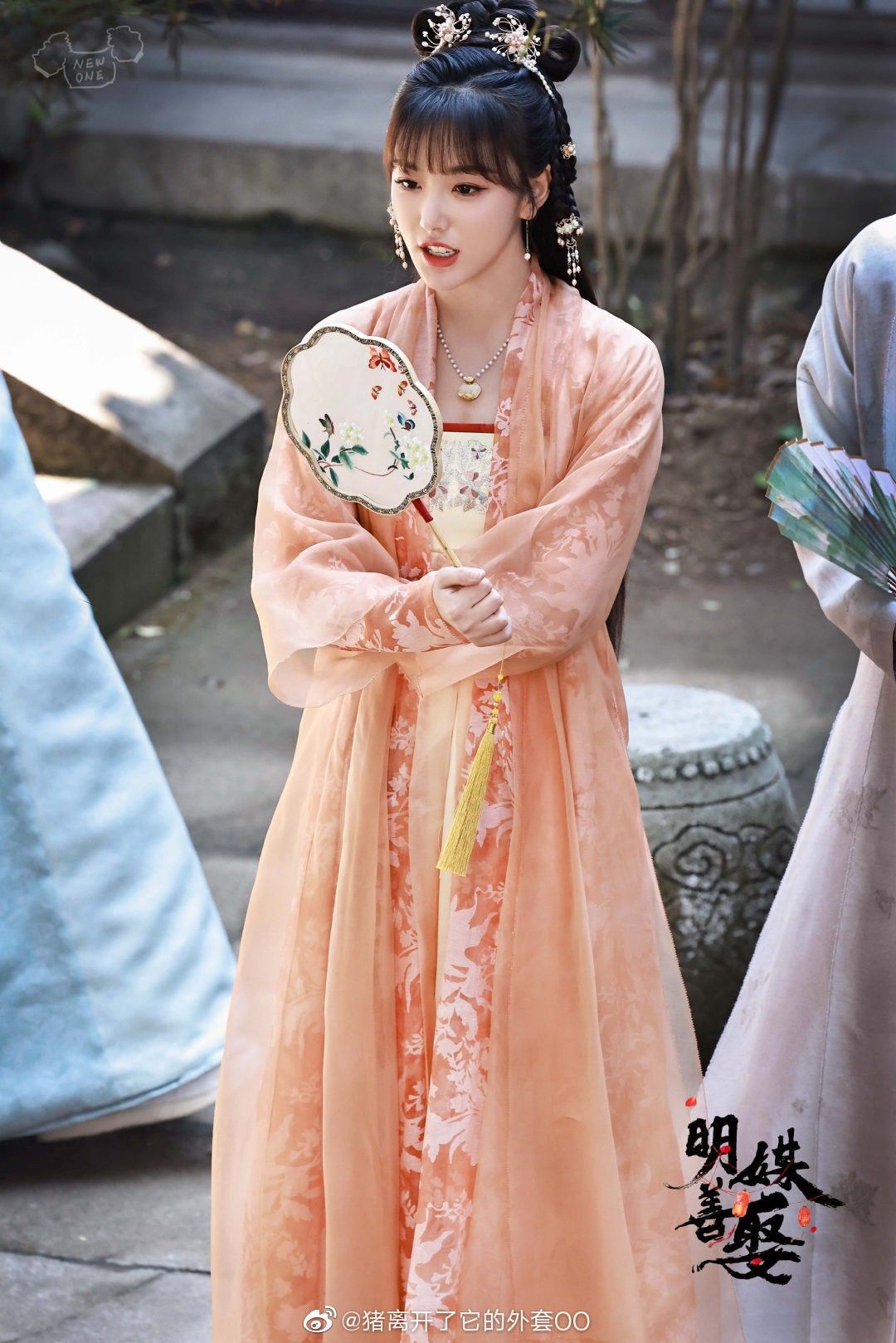 Modern Chinese Childrens Cheongsam:A Blend of Tradition and Fashion Modern Chinese Childrens Cheongsam:A Blend of Tradition and Fashion