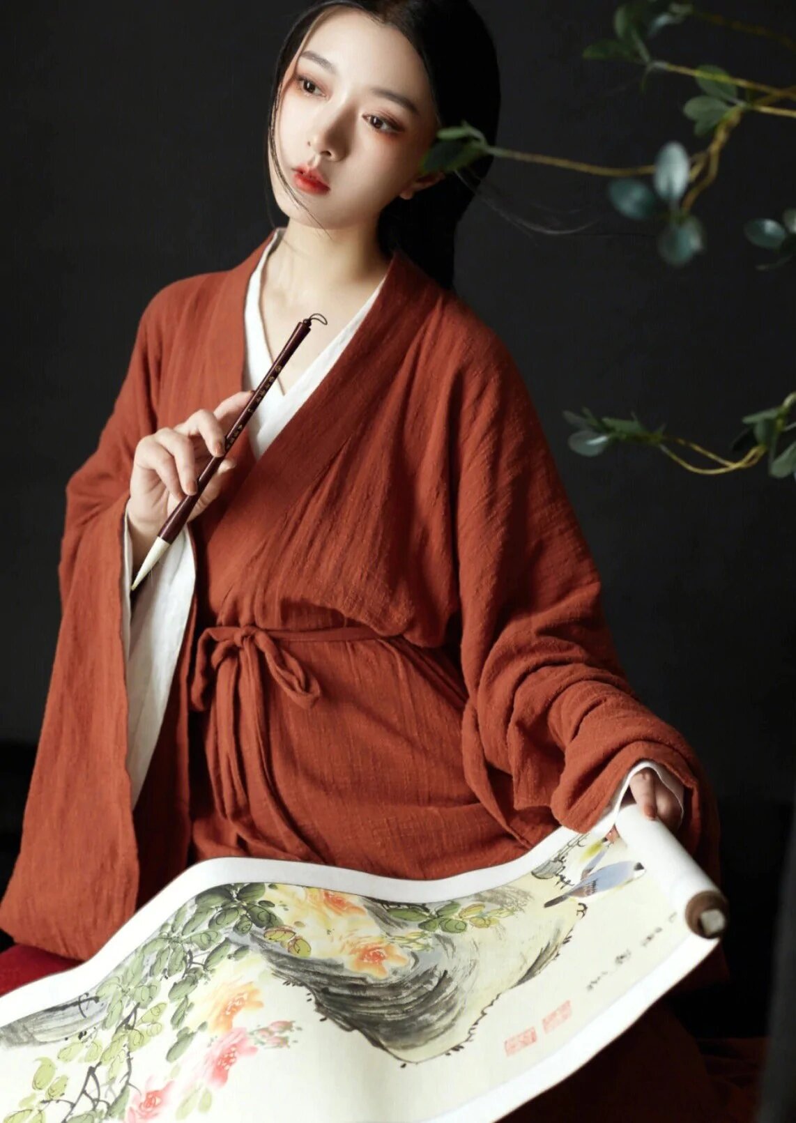 Elegant Headwear for Little Girls Cheongsam:A Guide to Traditional and Modern Qipaos Elegant Headwear for Little Girls Cheongsam:A Guide to Traditional and Modern Qipaos