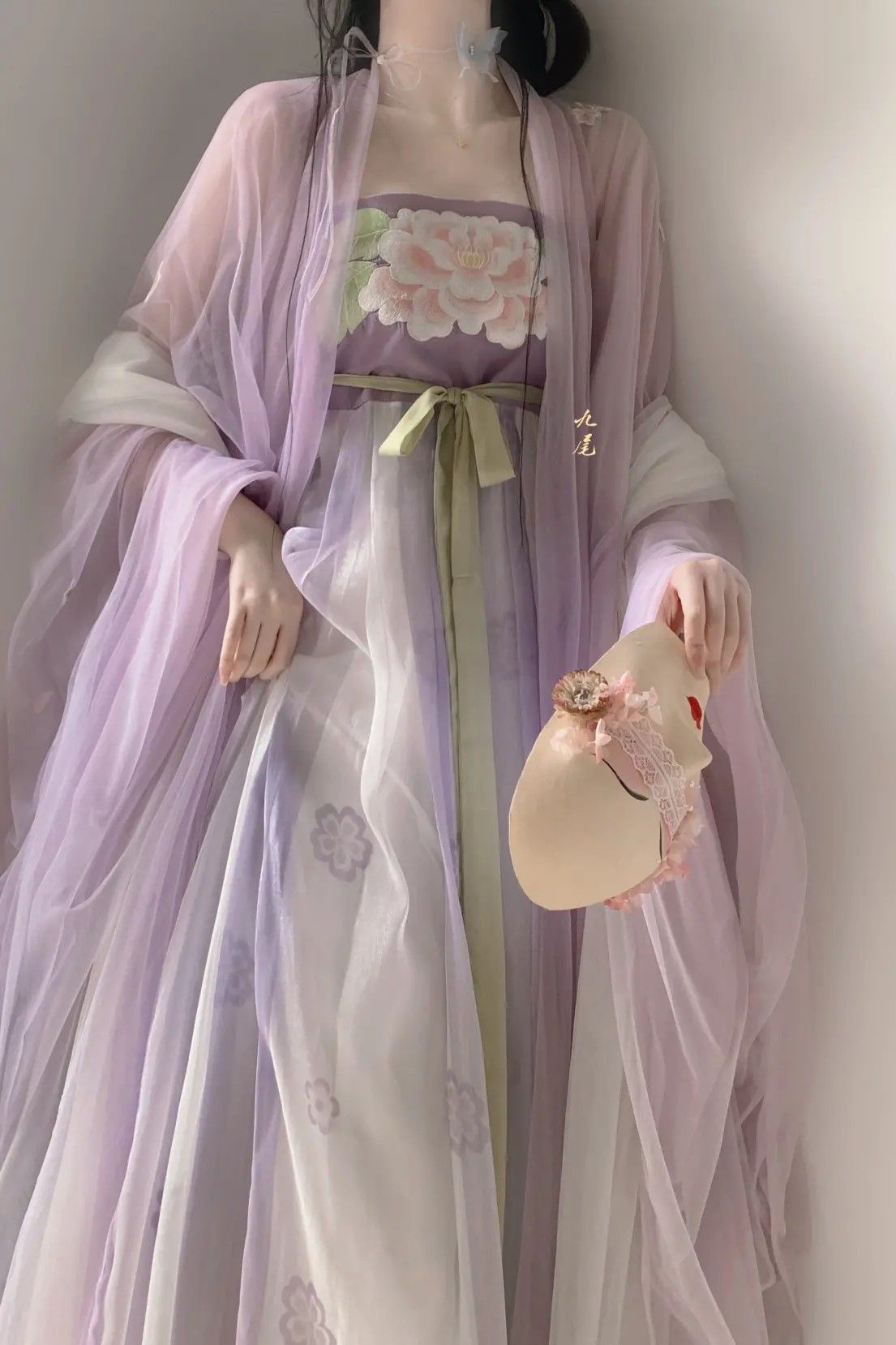 Styling Ma-Faced Skirt with Shoes for Adults Styling Ma-Faced Skirt with Shoes for Adults