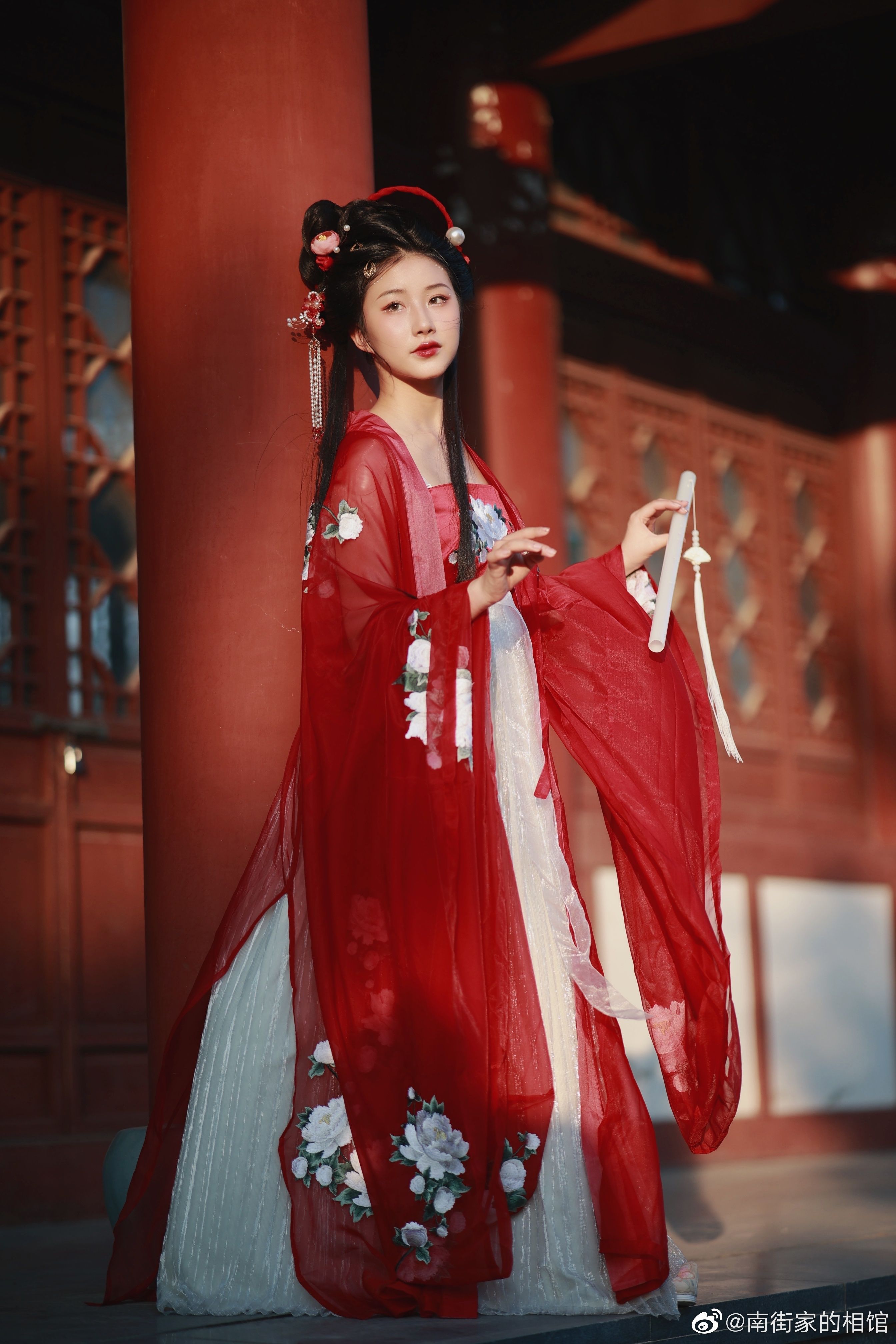 Vintage Charm of the Cheongsam:Unraveling the Rich Heritage of Traditional Chinese Dress Vintage Charm of the Cheongsam:Unraveling the Rich Heritage of Traditional Chinese Dress