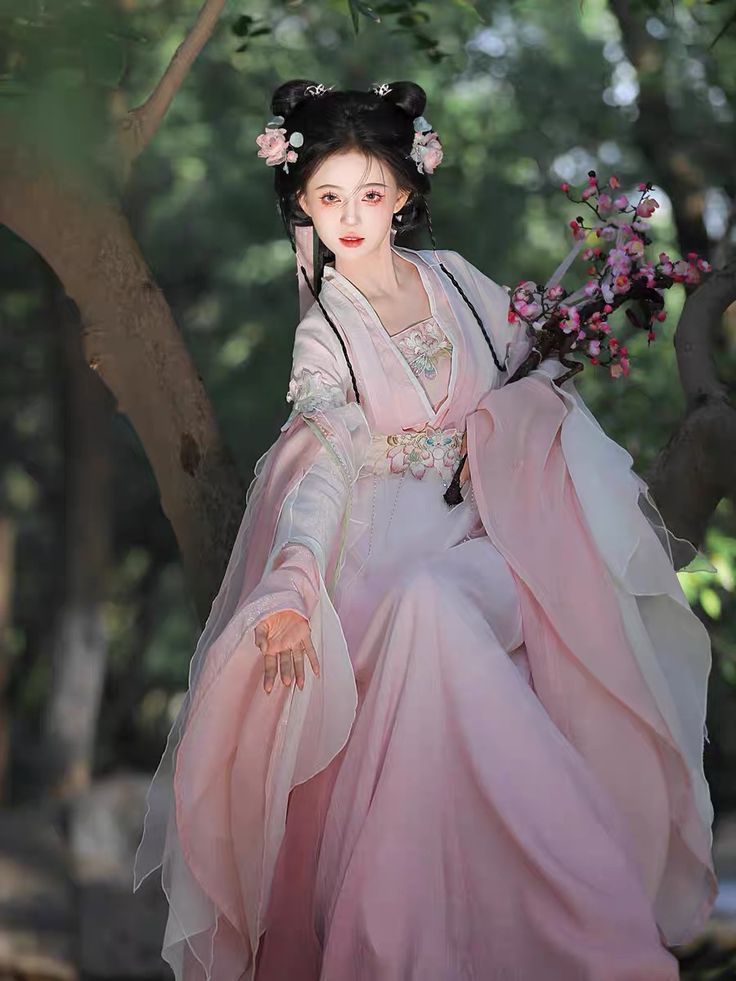 Childrens Horseface Skirt:A Spring Landscape Style Guide Childrens Horseface Skirt:A Spring Landscape Style Guide