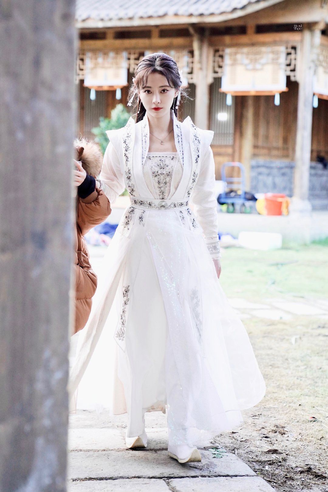 Improving Traditional Hanfu for Modern Summer Days Improving Traditional Hanfu for Modern Summer Days