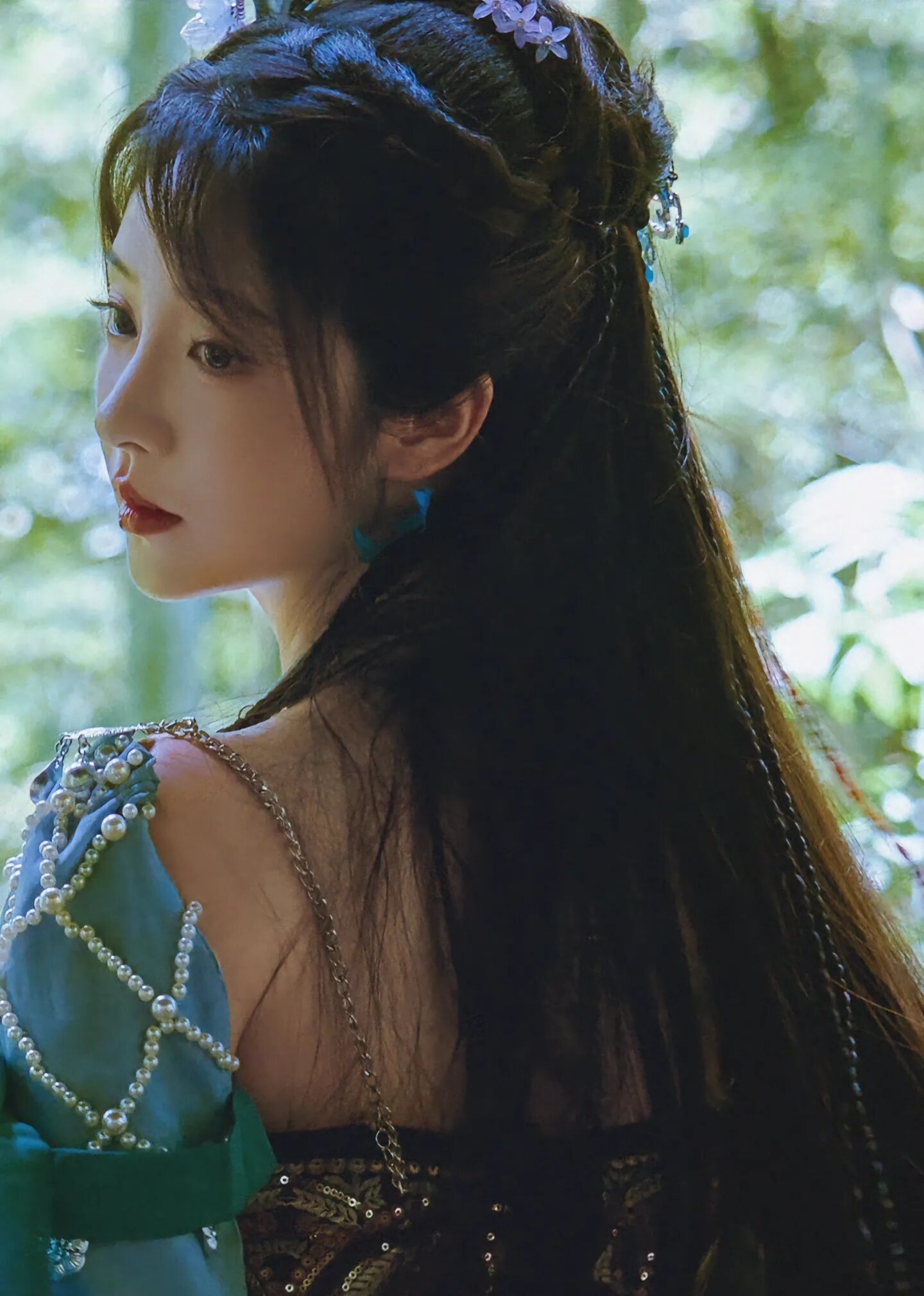 Traditional Cheongsam as a Toast-Wearing for Respectful Ceremonies:The Allure of Sleeve-Style Traditional Cheongsam as a Toast-Wearing for Respectful Ceremonies:The Allure of Sleeve-Style