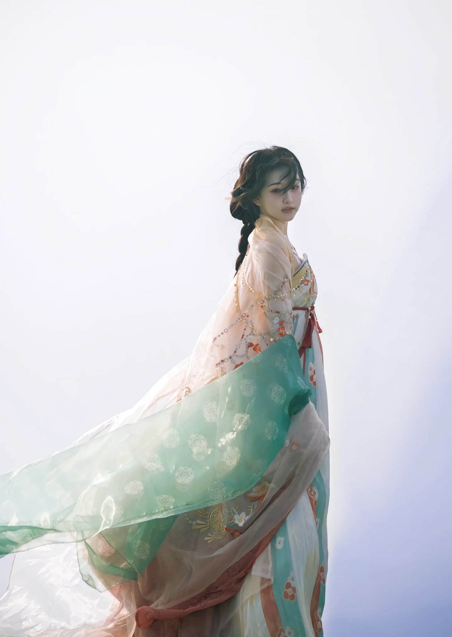 Elegant Girls Hanfu Shoes:The Rise of High Heels in Traditional Chinese Fashion Elegant Girls Hanfu Shoes:The Rise of High Heels in Traditional Chinese Fashion