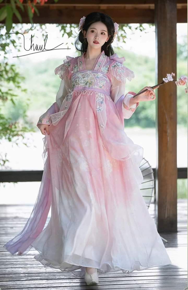 Traditional Chinese Childrens Fashion for Summer:Comfort,Style,and Cultural Heritage Traditional Chinese Childrens Fashion for Summer:Comfort,Style,and Cultural Heritage