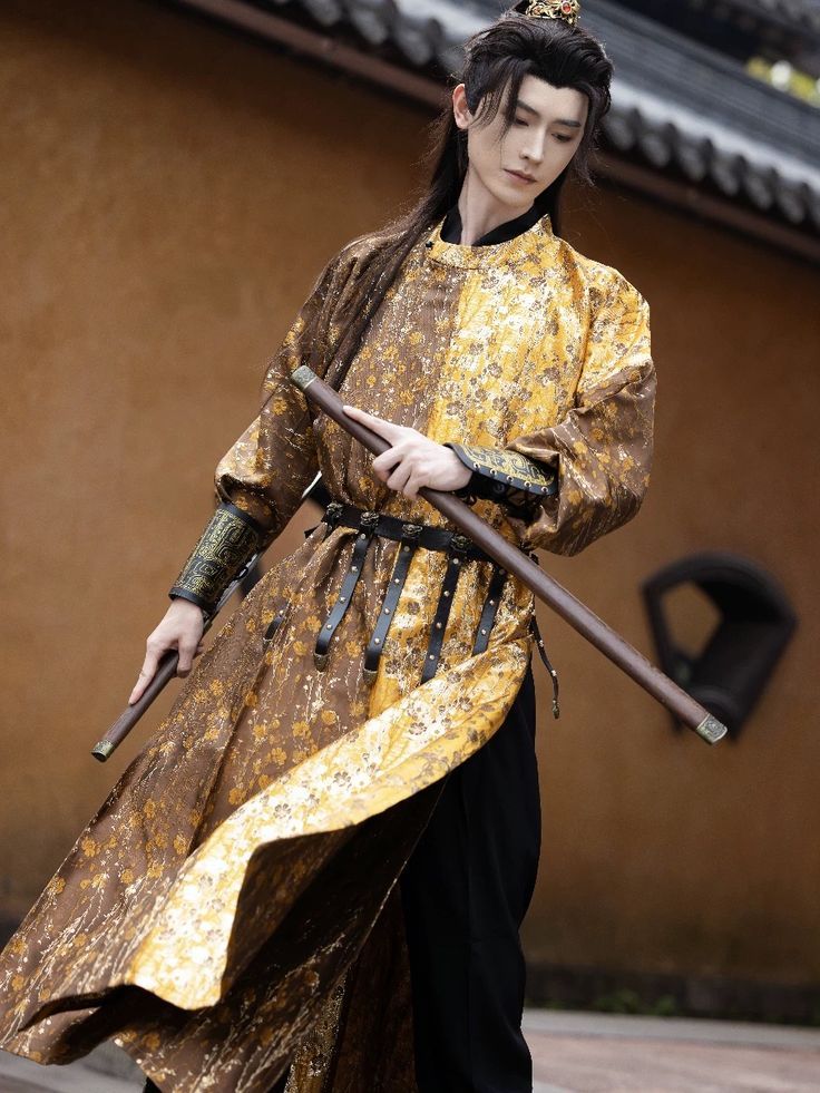 The Enchantment of a Girls Horseface Skirt:A Tale of Traditional Elegance