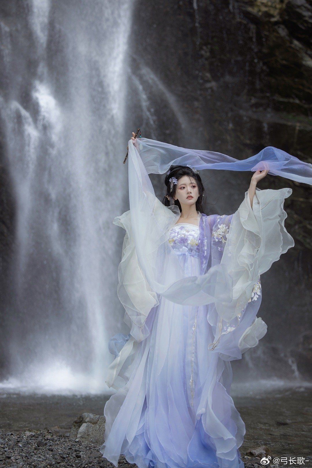 The Evolution of Hanfu Zhaojia:Traditional Chinese Armor in Modern Times The Evolution of Hanfu Zhaojia:Traditional Chinese Armor in Modern Times
