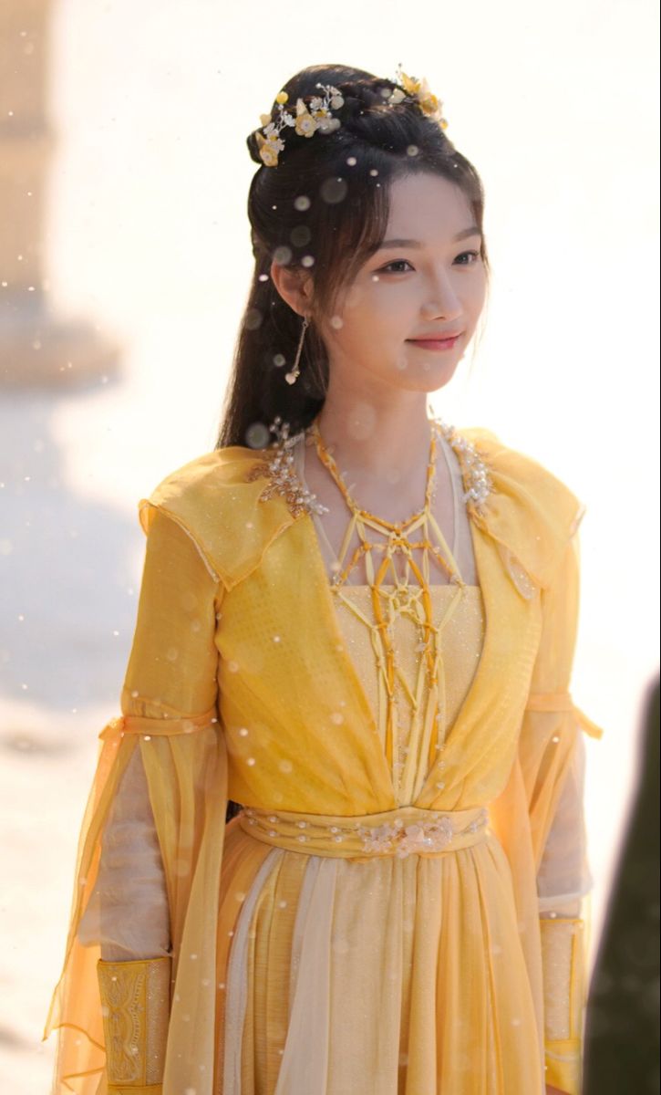 Elegant Qipao Dress for a 50-Year-Old Lady:Embracing Traditional Beauty Elegant Qipao Dress for a 50-Year-Old Lady:Embracing Traditional Beauty