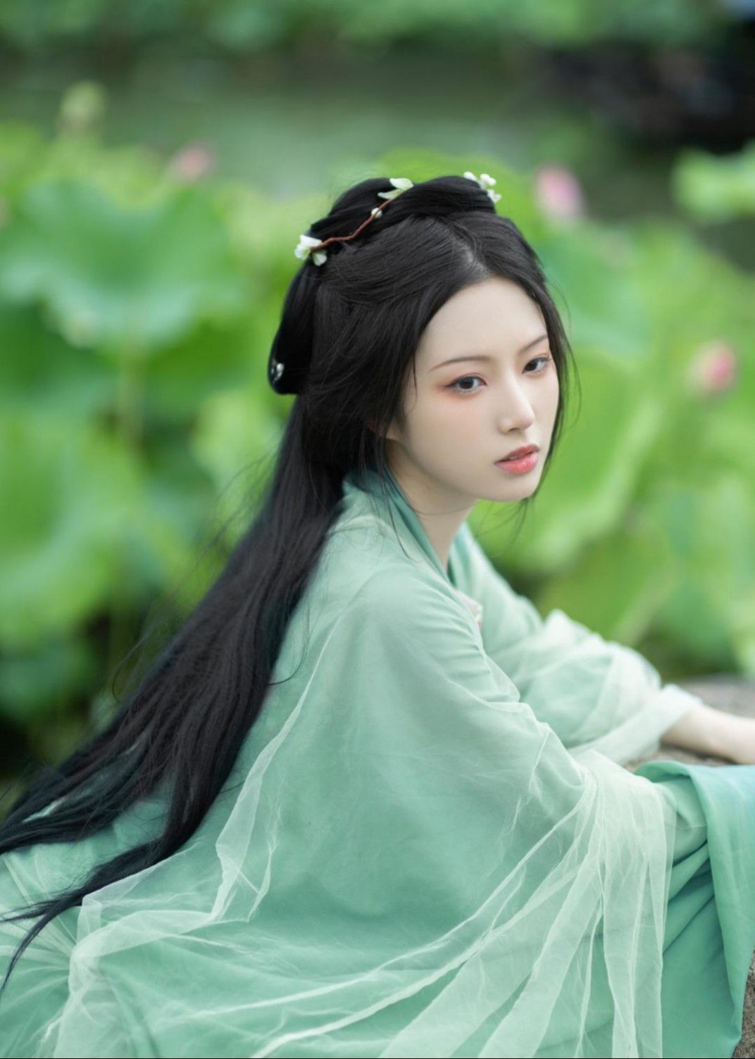The Evolution of Sleeveless Cheongsam Skirt:A Modern Revival The Evolution of Sleeveless Cheongsam Skirt:A Modern Revival