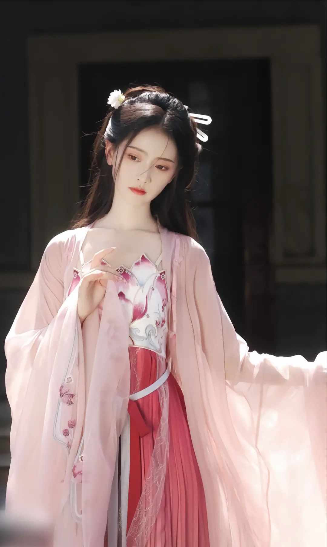 Elite Collection of New-Style Long Cheongsam for Women:Embracing Elegance and Fashion Elite Collection of New-Style Long Cheongsam for Women:Embracing Elegance and Fashion