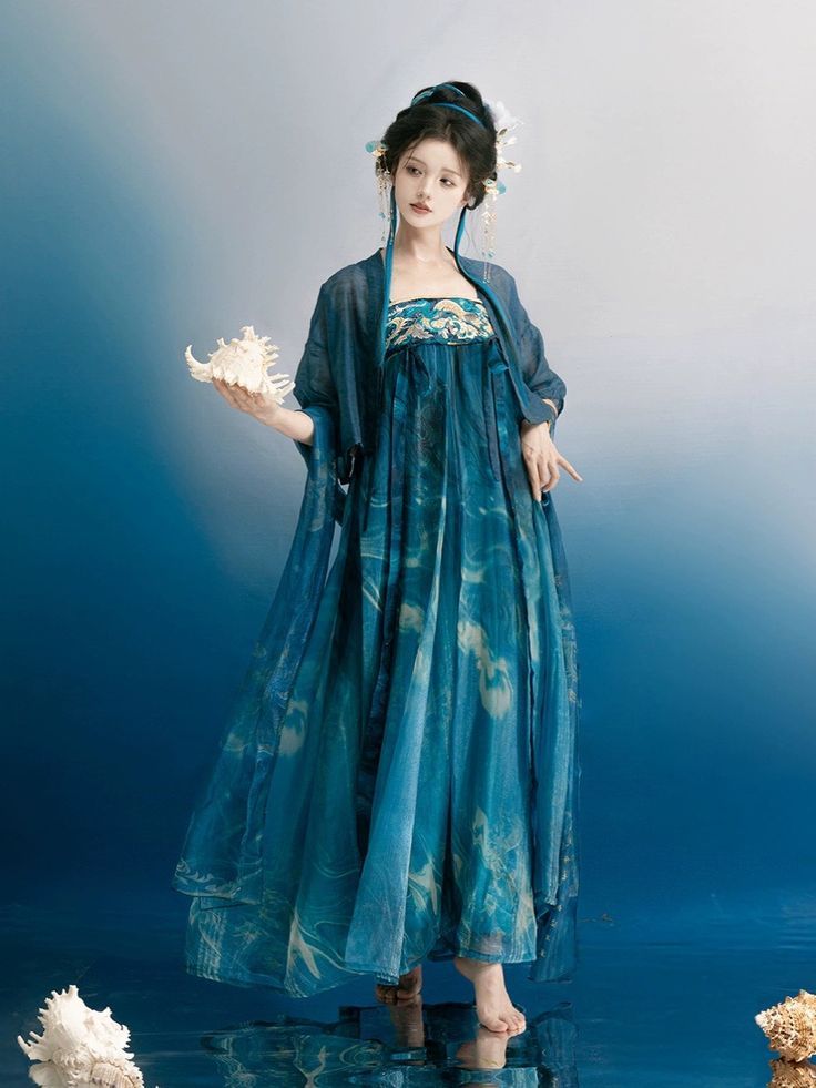 The Evolution of Hair Accessories:The Role of Hanfu Jia 汉服对夹)in Modern Fashion The Evolution of Hair Accessories:The Role of Hanfu Jia 汉服对夹)in Modern Fashion
