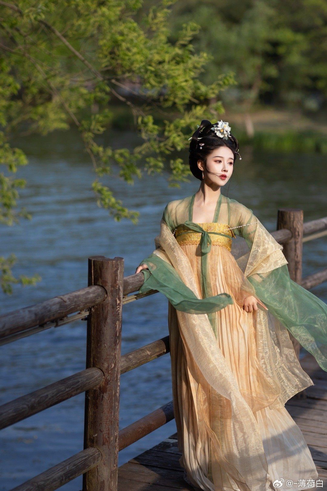 A Guide to Traditional New Years Hanfu Shoes:Understanding Their Significance and Style A Guide to Traditional New Years Hanfu Shoes:Understanding Their Significance and Style