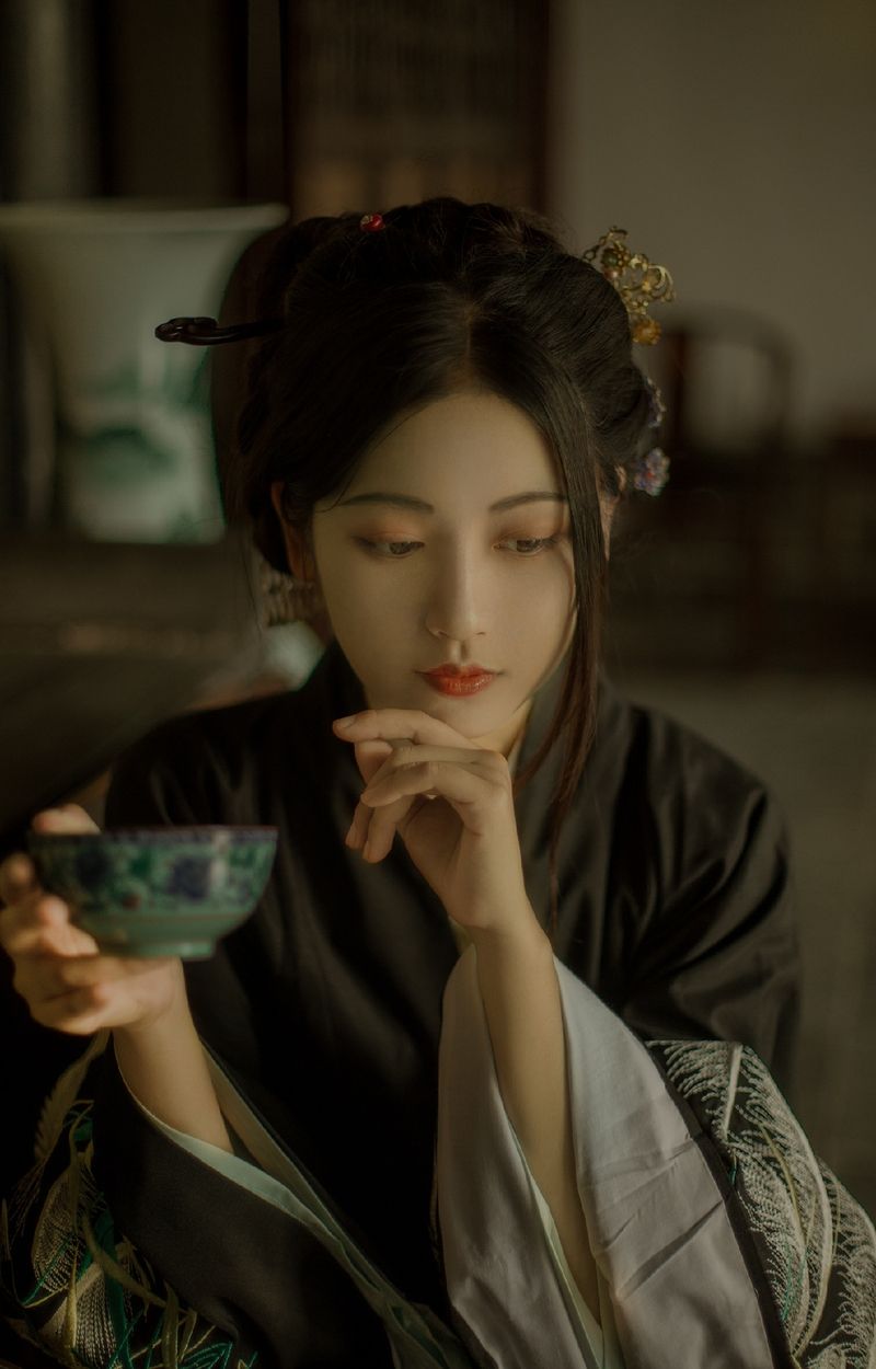 The Rise of the Princess in the Ligexing Hanfu Fashion The Rise of the Princess in the Ligexing Hanfu Fashion