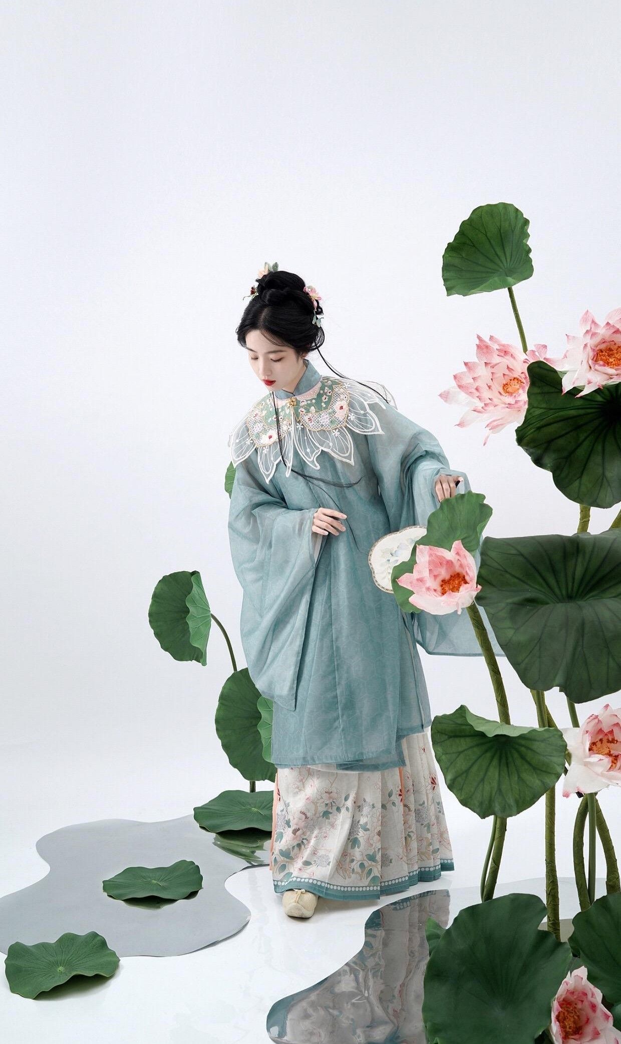 Summer Fashion Trends in Hanfu for 12-Year-Old Girls:A Fairy-Like Experience Summer Fashion Trends in Hanfu for 12-Year-Old Girls:A Fairy-Like Experience