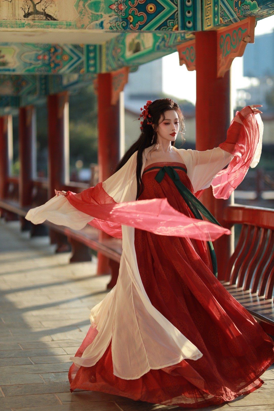 The Elegance of Iho Cheongsam:A Cultural Journey The Elegance of Iho Cheongsam:A Cultural Journey