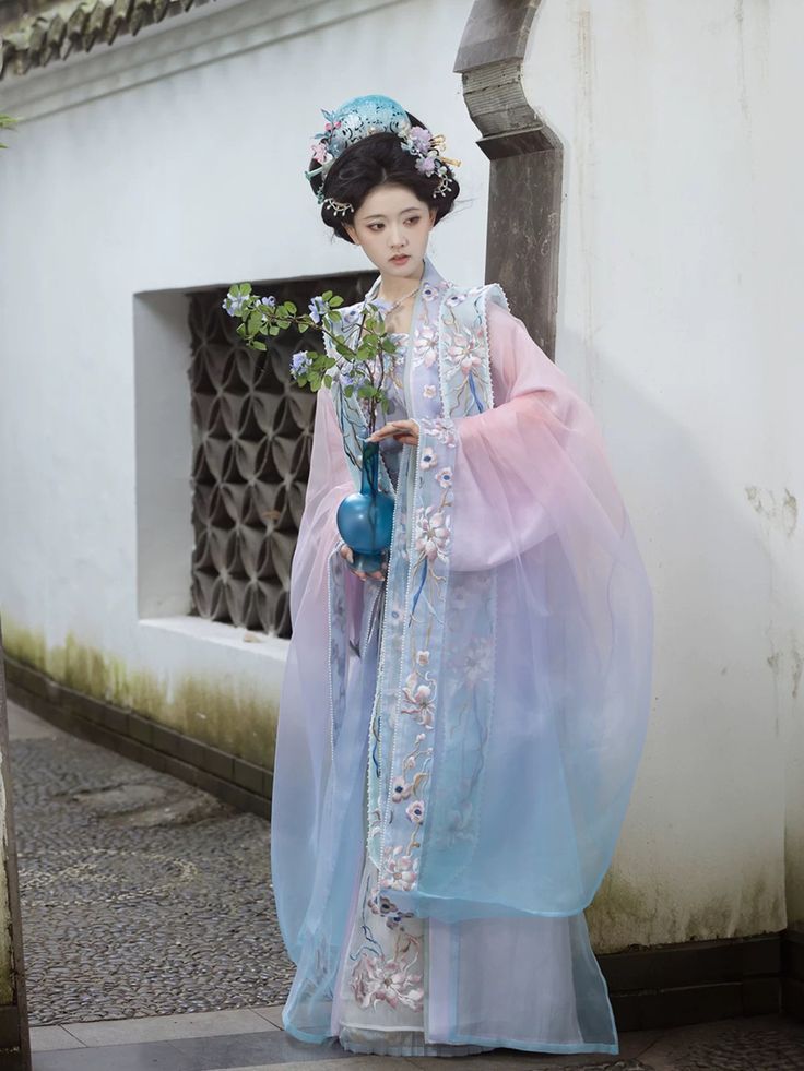 Winter Elegance:High Heels and Cheongsam for the Modern Woman Winter Elegance:High Heels and Cheongsam for the Modern Woman