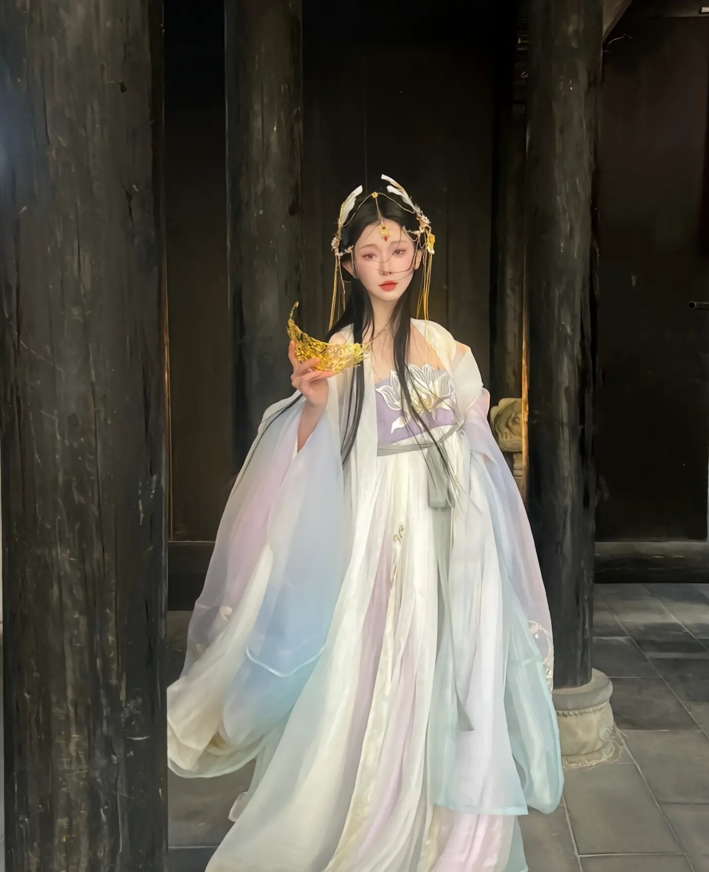 Winter Warmth with Hanfu Undergarments:A Guide to Layering for Traditional Chinese Fashion Winter Warmth with Hanfu Undergarments:A Guide to Layering for Traditional Chinese Fashion