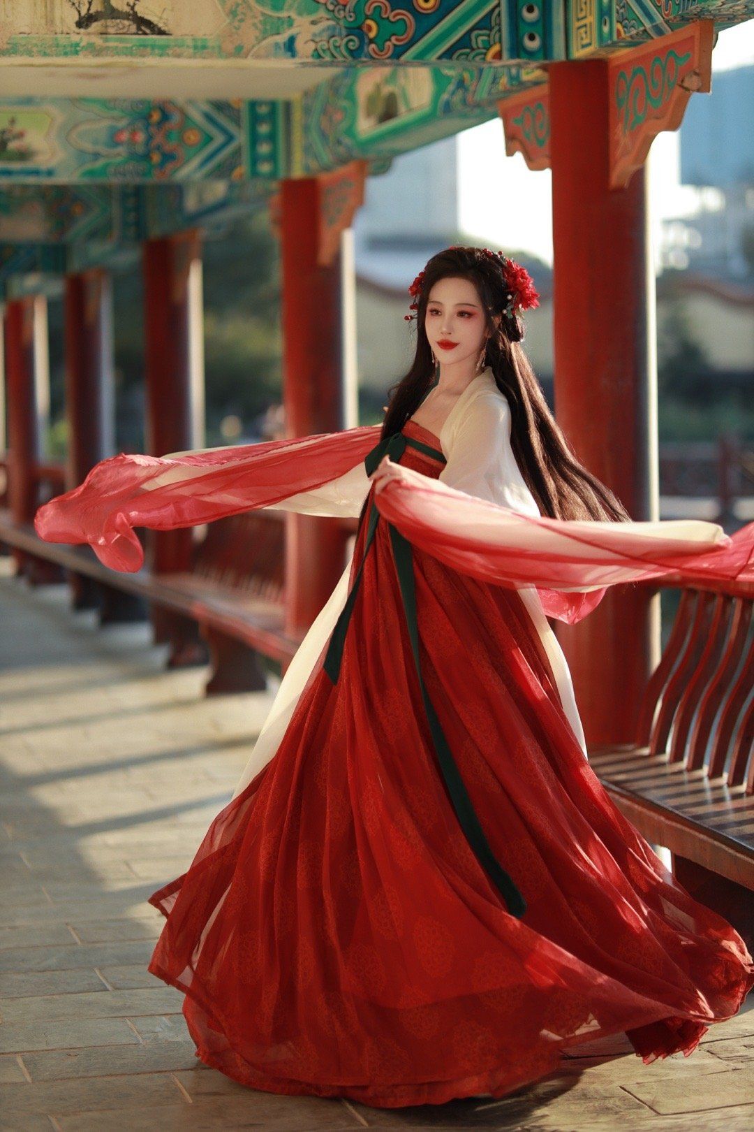 Traditional Chinese Umbrellas:A Glimpse into the Splendor of Chinese Culture Traditional Chinese Umbrellas:A Glimpse into the Splendor of Chinese Culture