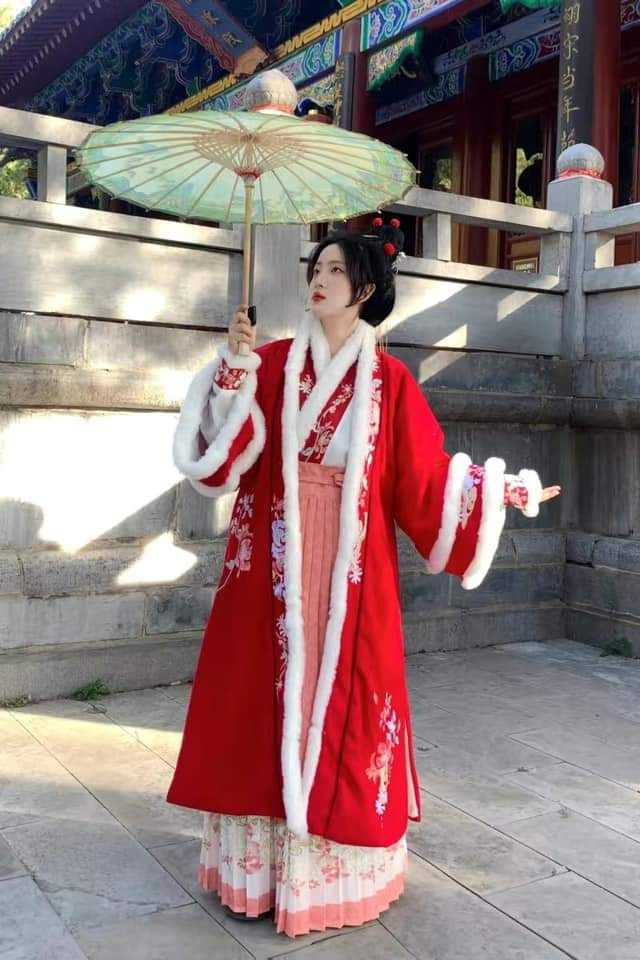 Winter Fashion for Girl Children in Traditional Tang-Style Hanfu Winter Fashion for Girl Children in Traditional Tang-Style Hanfu