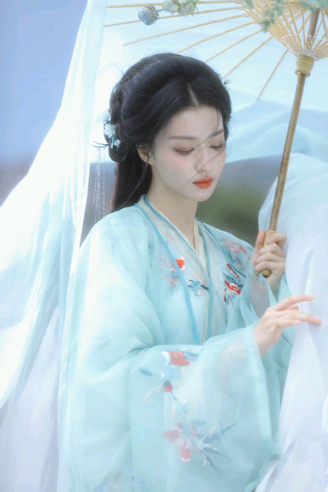 Small-Statured Peoples Guide to Summer Hanfu Fashion:The Song Dynasty Style Small-Statured Peoples Guide to Summer Hanfu Fashion:The Song Dynasty Style