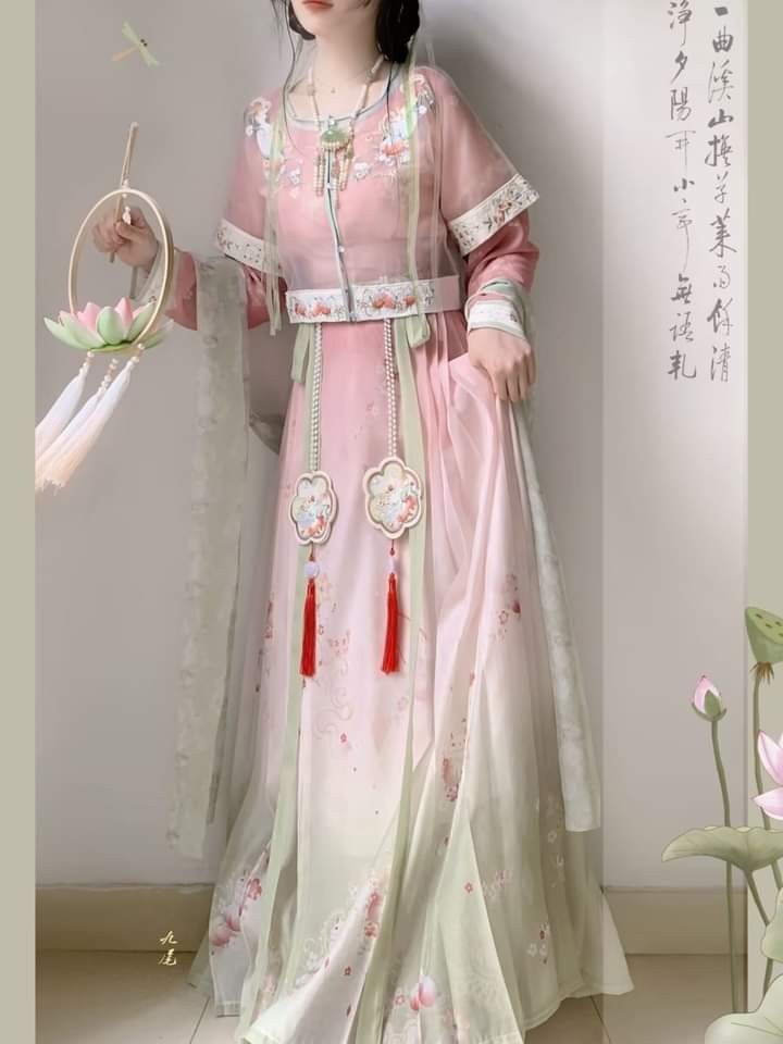 Petite Charm:The Cheongsam Bubble-袖 Dress Petite Charm:The Cheongsam Bubble-袖 Dress