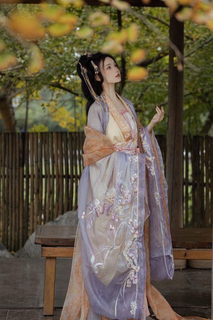 Plus-Size Elegance:Customizing Quality Toast Dress and Cheongsam for the Curvier Figure Plus-Size Elegance:Customizing Quality Toast Dress and Cheongsam for the Curvier Figure
