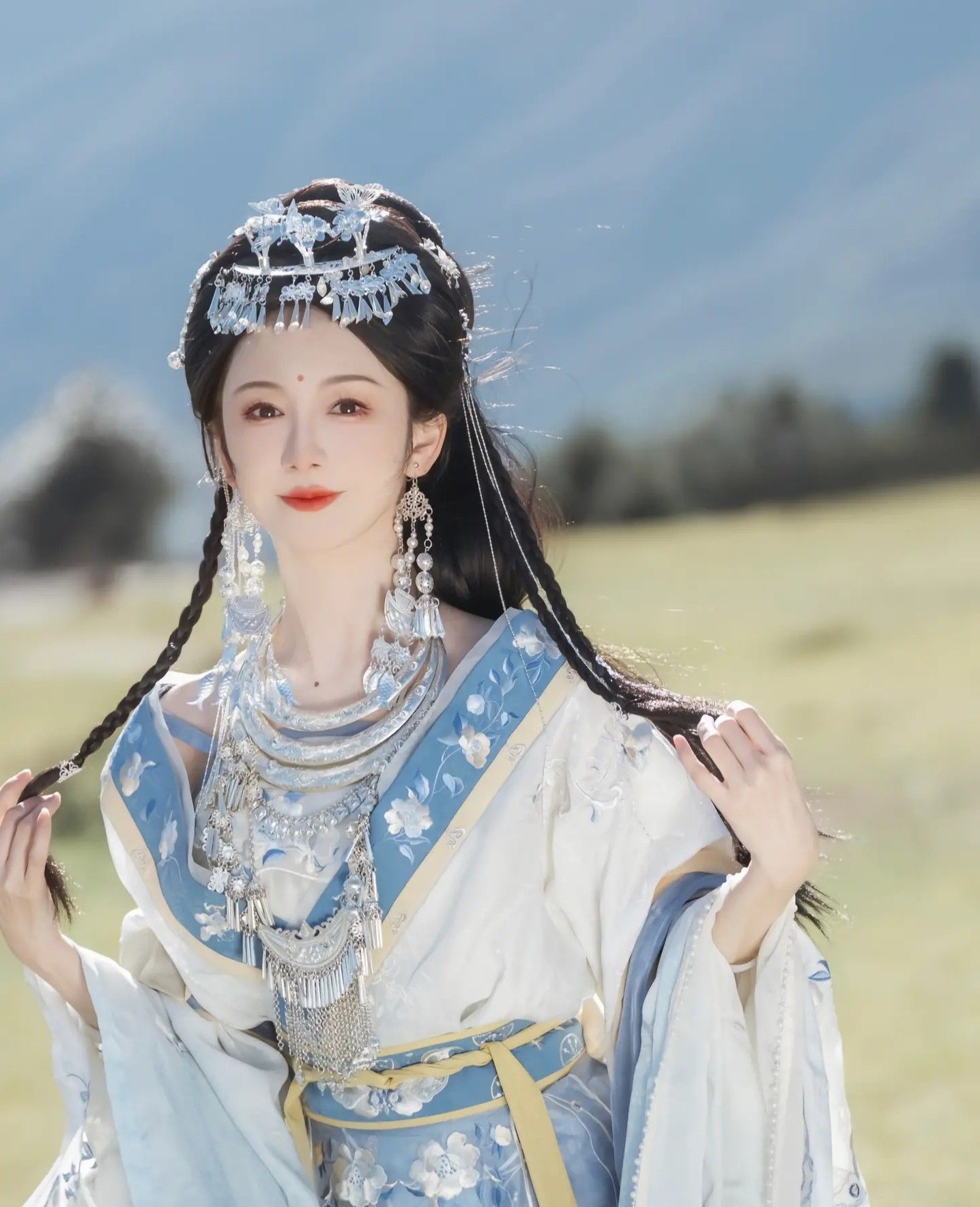 Childrens Hanfu Wigs and Hair Buns:A Guide to Traditional Chinese Headwear for Kids