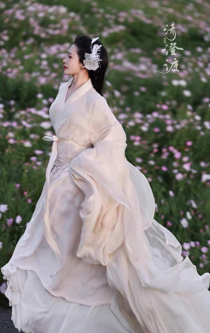 Original Design of Authentic Hanfu Qiyao Summer Collection:Embracing Traditional Elegance Original Design of Authentic Hanfu Qiyao Summer Collection:Embracing Traditional Elegance