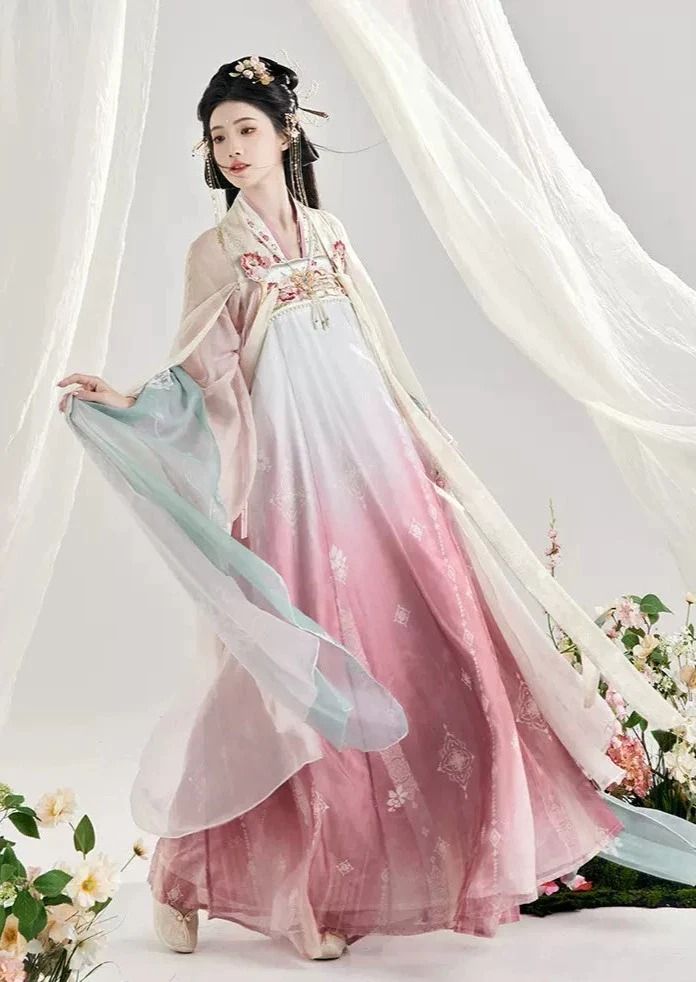 New Styles of Hanfu Headdress for Girls:Childrens Collection New Styles of Hanfu Headdress for Girls:Childrens Collection