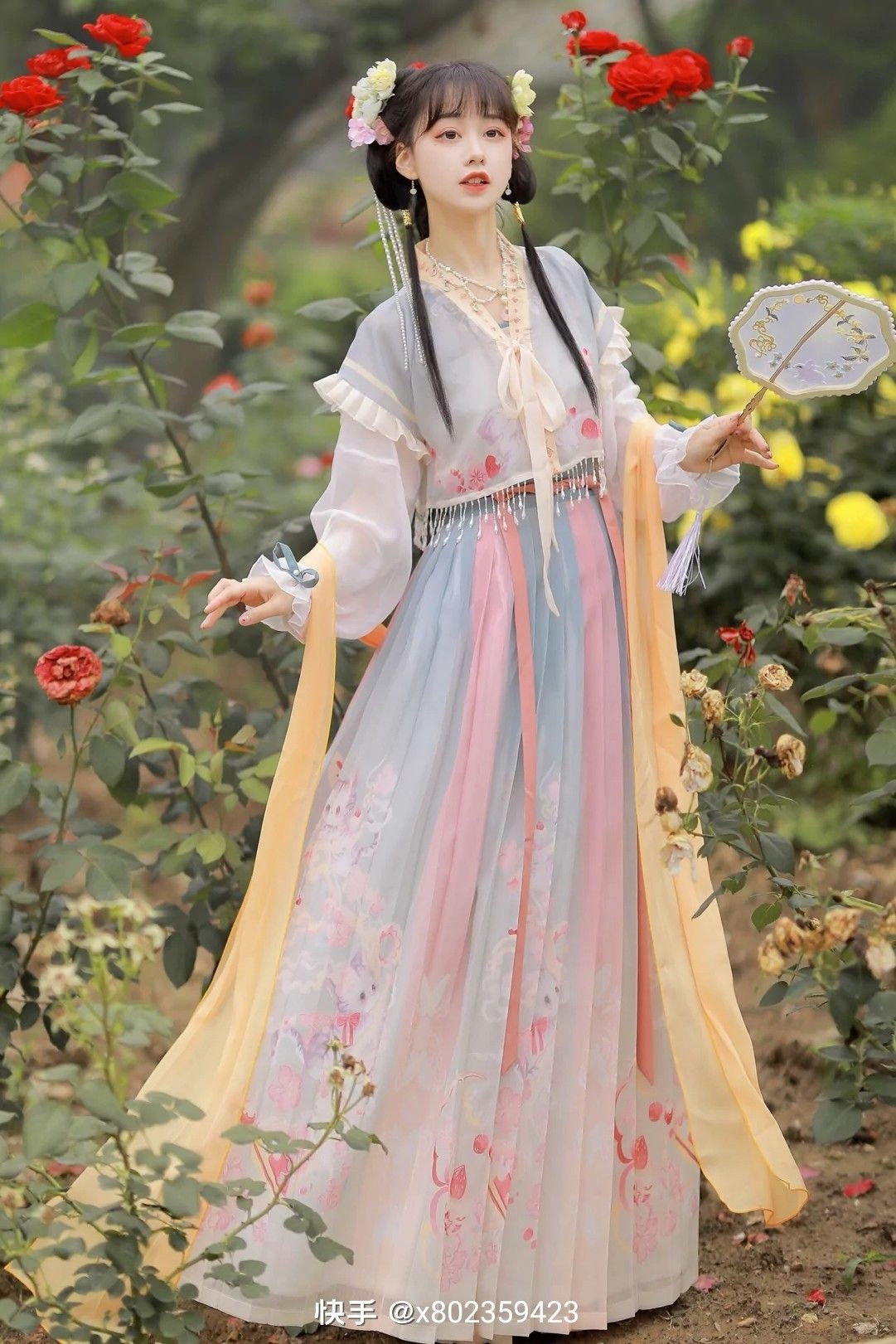 The Ancient Charm of Cheongsam Blouses:A Glimpse into Traditional Chinese Clothing The Ancient Charm of Cheongsam Blouses:A Glimpse into Traditional Chinese Clothing