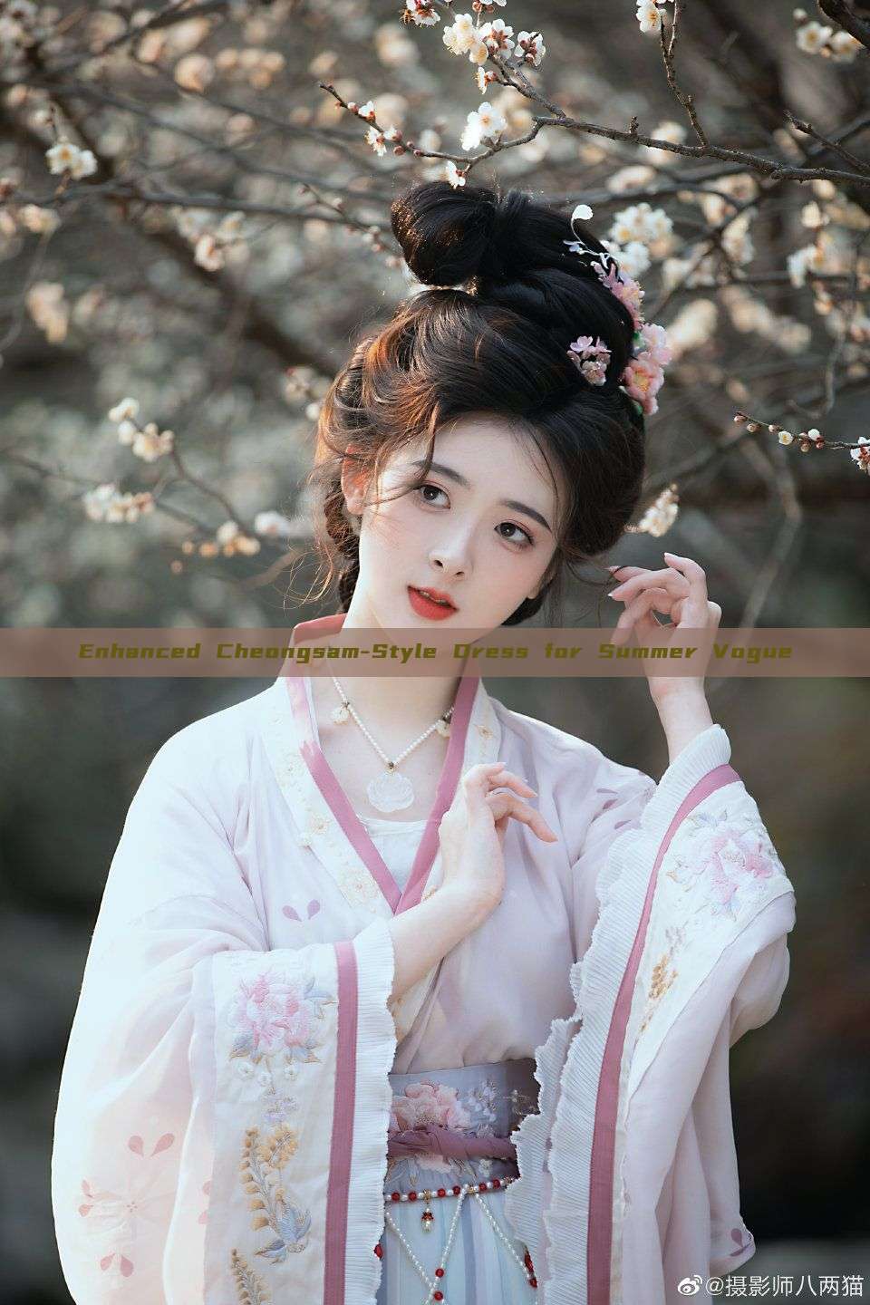 Enhanced Cheongsam-Style Dress for Summer Vogue
