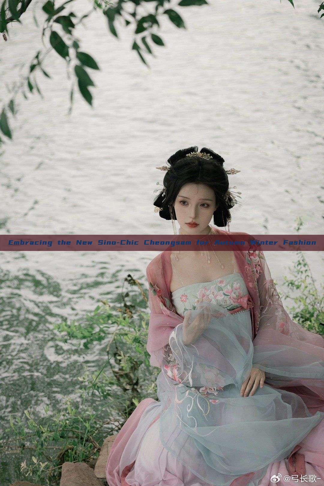 Embracing the New Sino-Chic Cheongsam for Autumn Winter Fashion