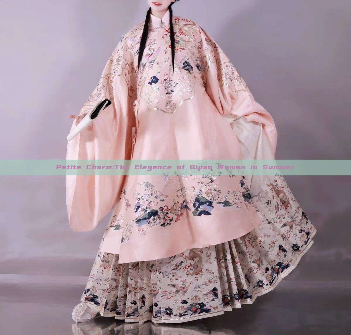 Petite Charm:The Elegance of Qipao Women in Summer Petite Charm:The Elegance of Qipao Women in Summer
